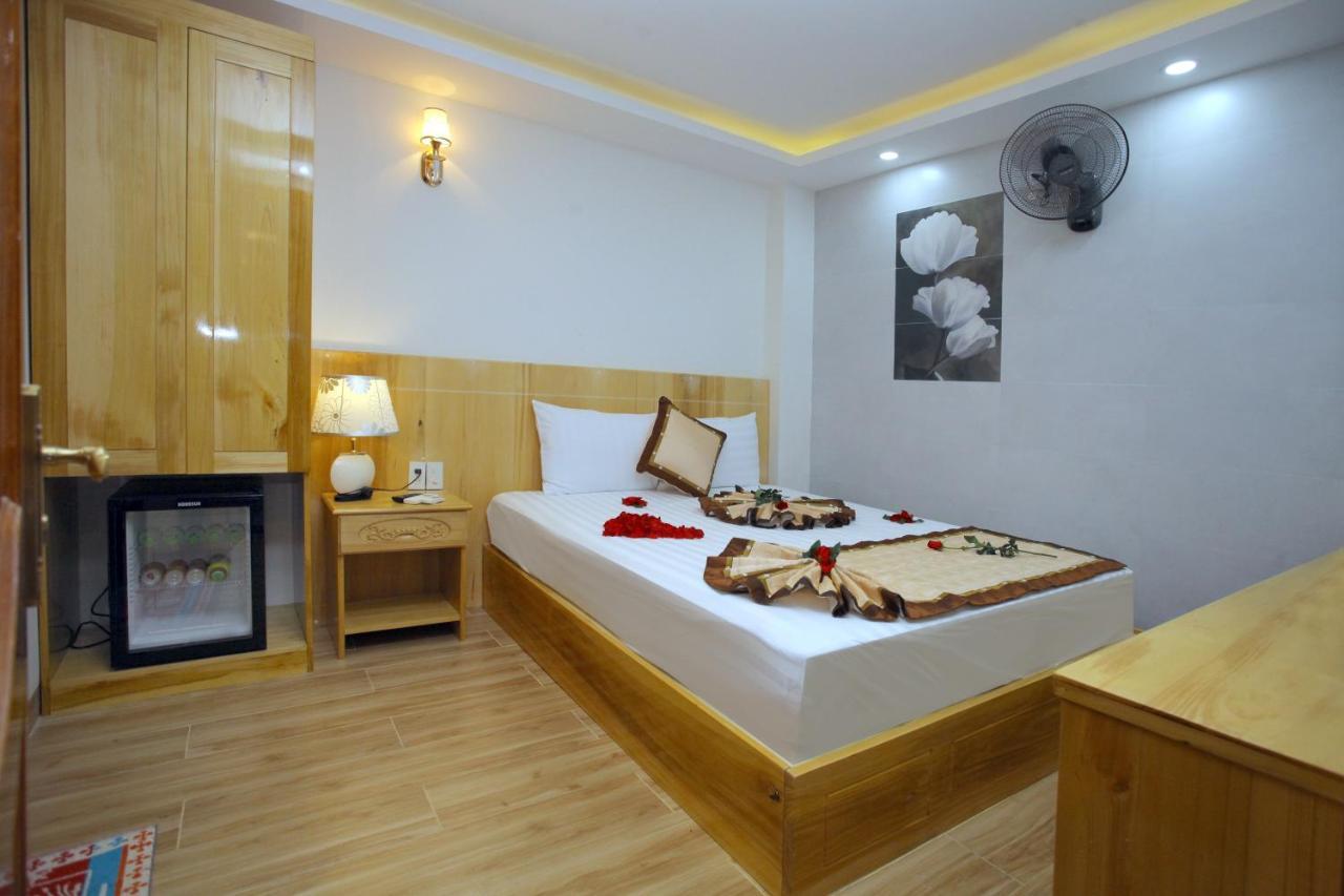Hang Nga Hotel Nha Trang Bagian luar foto