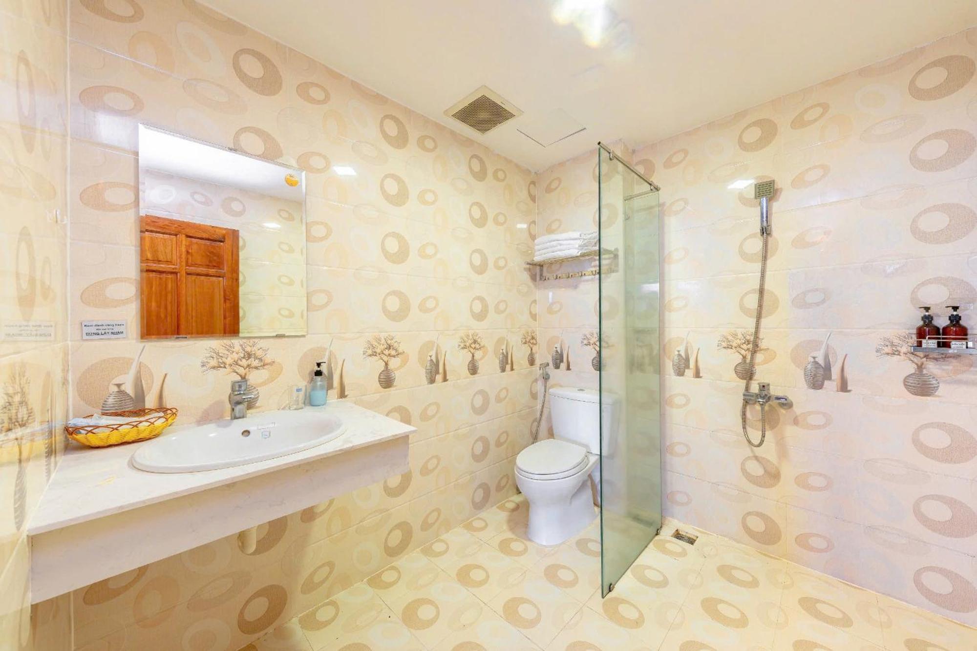 Hang Nga Hotel Nha Trang Bagian luar foto