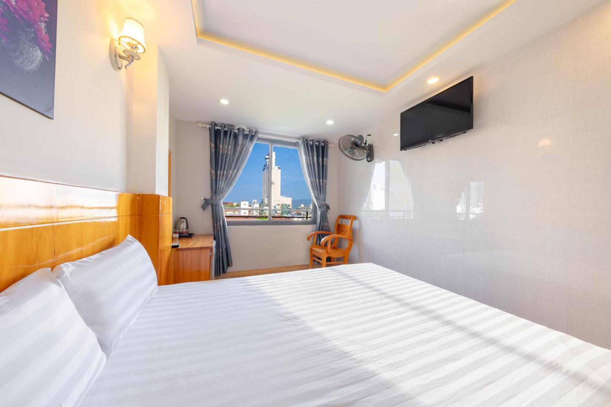 Hang Nga Hotel Nha Trang Bagian luar foto