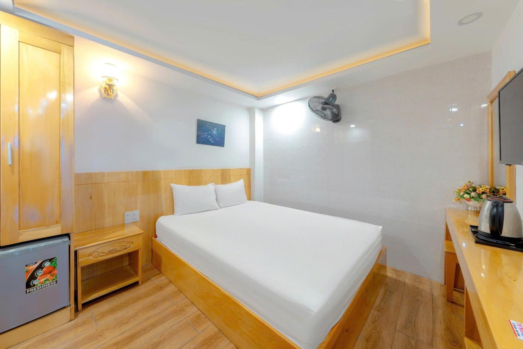 Hang Nga Hotel Nha Trang Bagian luar foto
