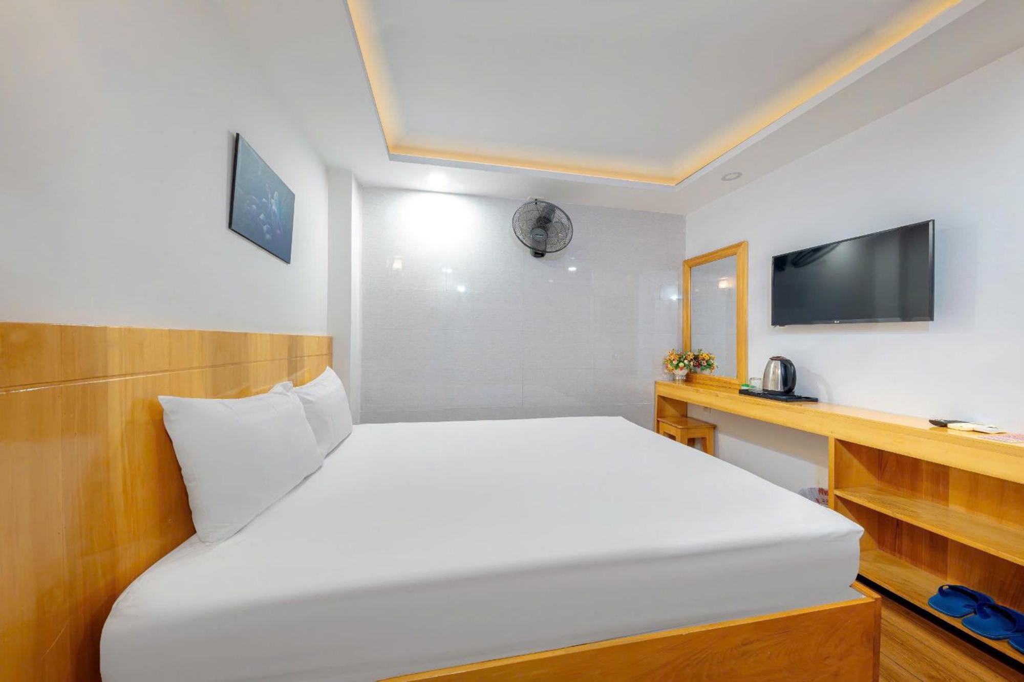 Hang Nga Hotel Nha Trang Bagian luar foto