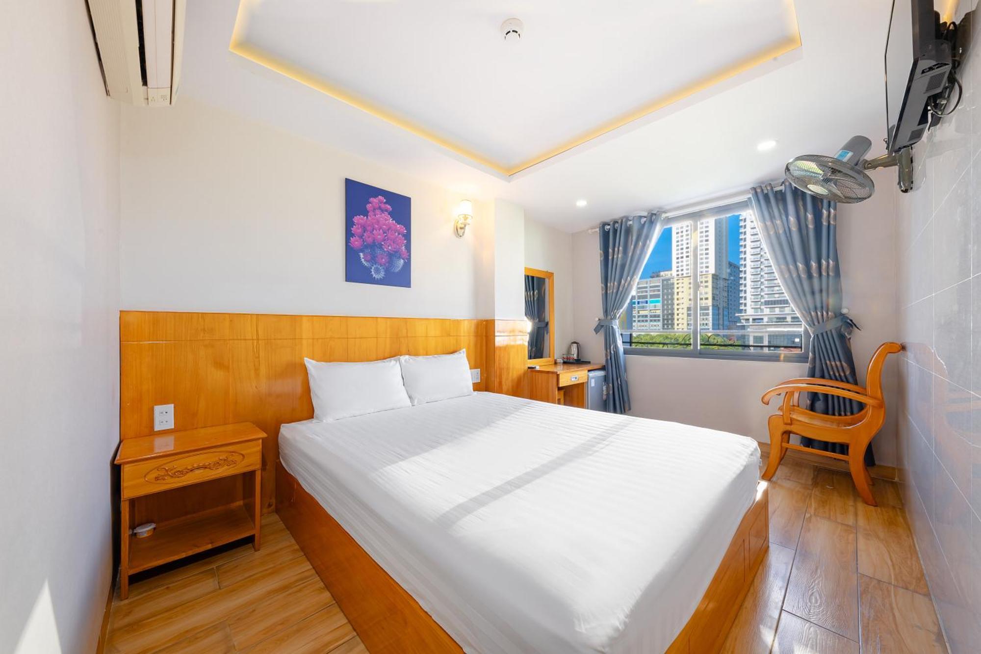 Hang Nga Hotel Nha Trang Bagian luar foto